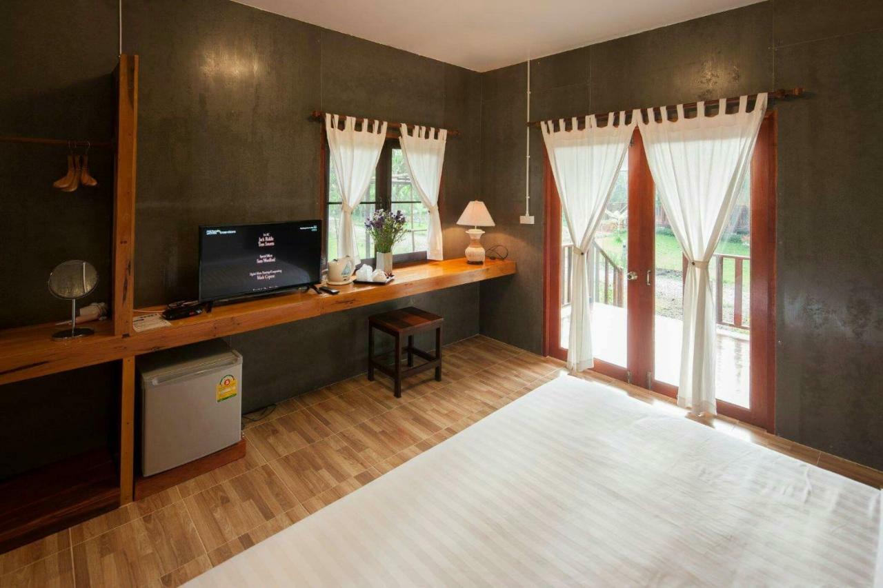 Chiang Dao Reset Hotel Exterior photo