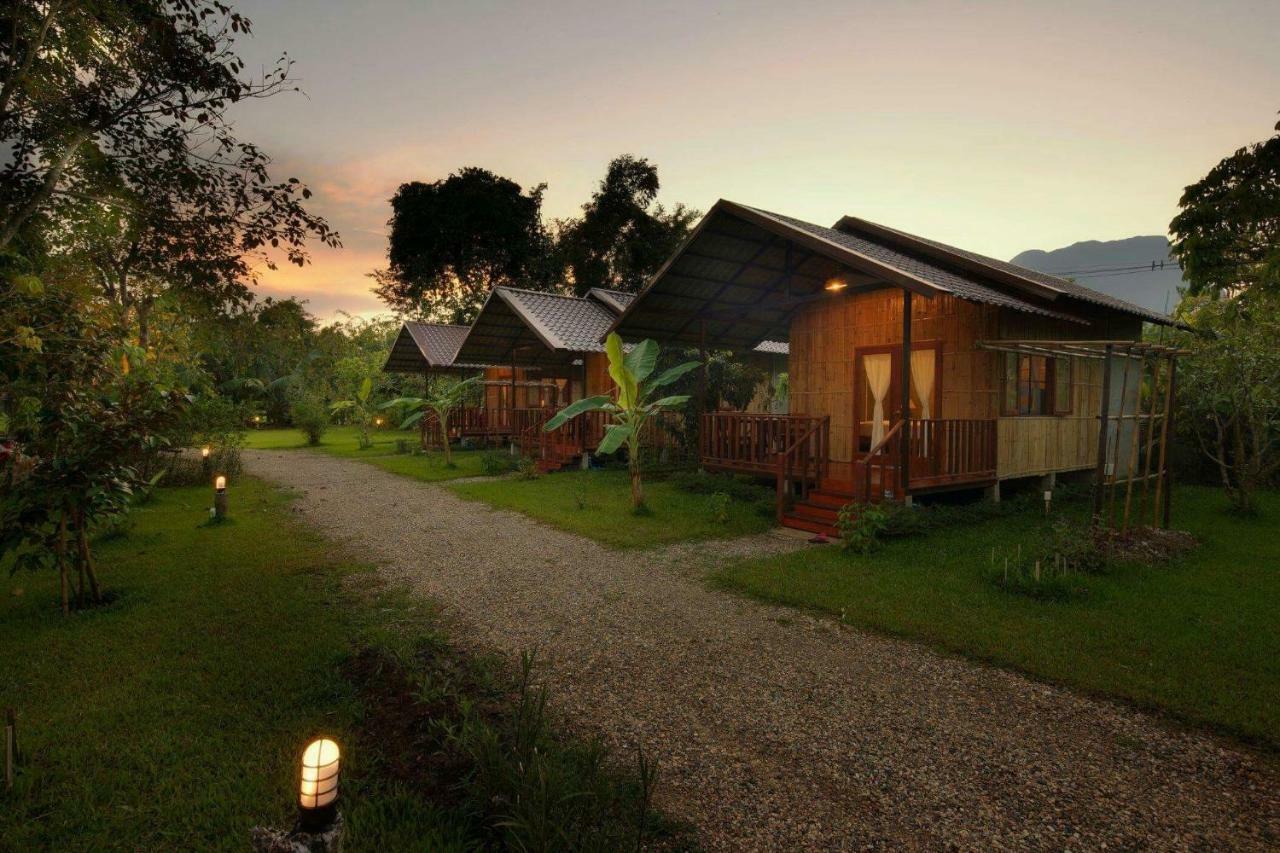 Chiang Dao Reset Hotel Exterior photo