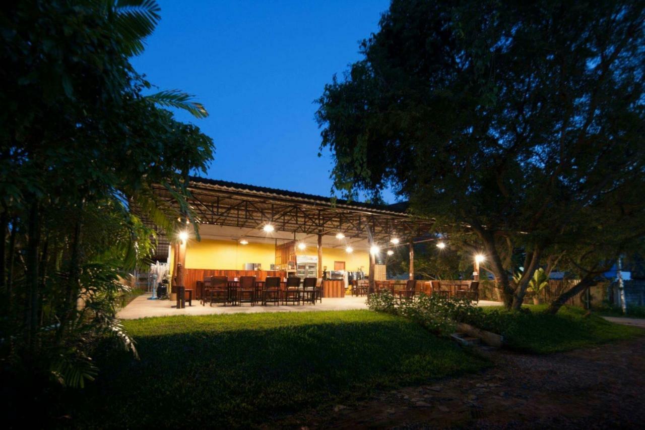 Chiang Dao Reset Hotel Exterior photo