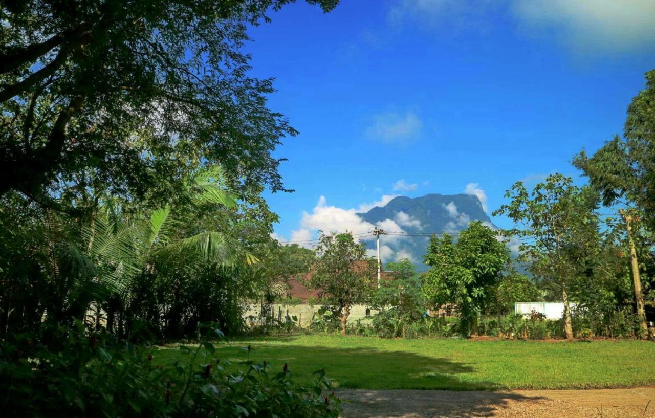 Chiang Dao Reset Hotel Exterior photo